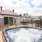 Wilson Cottage - Historic Charm meets Modern Comfort