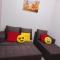 Trees Residences 1 Bedroom with Netflix and Bluetootth Karaoke Speaker with 2 mini Microphone - 马尼拉