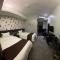 Hotel De Leon