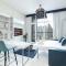 Cozy Studio with City Views at Bayz by Danube by BMS - Dubaj