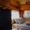 Camping Italia 90 Caravans