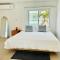 Peaceful Hideaway with Stunning View Beach Access - Menam