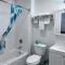 OYO Garden Inn and Suites Pearsall I-35 East
