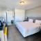 OYO Garden Inn and Suites Pearsall I-35 East