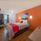 Royal Gateway Motel by OYO