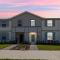 5 Bedrooms - 4,5 Bathrooms Windsor Island 876 Pd - Davenport