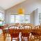 Chapman Point Cannon Beach Home with hot-tub