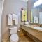 OYO Townhouse Beaumont Medical Center Area