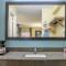 OYO Hotel Knoxville TN Cedar Bluff I-40