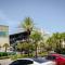 Turtle Nest 3br with hot tub great park beach - Satellite Beach