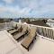 Roof-Top Deck With Ocean Bay Views, Single Family, Beach Badges, Private Yard, Ping Pong And Pool Table, Wifi, 1 Block From Ocean 1,5 Blocks To Bay, - Ship Bottom