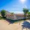 Pleasanton Executive Inn By OYO