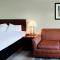 Cypress Inn & Suites Washington by OYO - Chocowinity Cypress Inn & Suites Washington by OYO - Chocowinity
