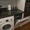 Stylish 2 bed apartment located in Ealing Broadway - 伊灵