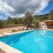 Walk to UNVRS & Amnesia - 4BR Finca - Private Pool & Forest