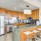 Walk to Beach Luxury Biloxi Condo with Pool Access! - 比洛克西