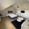 Welcome rooms 55b- Self Check-In whole apartment FULLY REFURBISHED