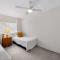 Apartment The Headlands 10
