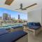King Bed, Mountain Views & Best Southbank Location