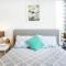 Enjoy and Experience in Melbourne Le City Apartment