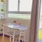 Studio Condo with Ocean View at the Balcony with Strong Wifi and Netflix - Pontud