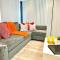 Evergreen Lodge - Two Bed Lux Flat - Parking, Garden, Patio, WIFI, Netflix - Close to Blenheim Palace & Oxford - F3