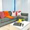 Evergreen Lodge - Two Bed Lux Flat - Parking, Garden, Patio, WIFI, Netflix - Close to Blenheim Palace & Oxford - F3 - Kidlington