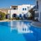 Villa Iliana 1 & 2 w shared Pool, Ornos, Mykonos