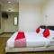 OYO 43915 T P Hotel - 实兆远