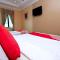 Super OYO 707 Ayuni Hotel - 班吉