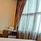 Capital O Rail Hotel