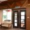 OYO 210 Hotel Five 2