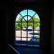 5BR Spacious Convenient Home in Central Glen