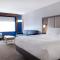 Holiday Inn Express & Suites - Detroit - Dearborn by IHG