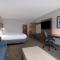 Holiday Inn Express & Suites - Detroit - Dearborn by IHG