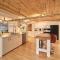 Lions Den // Spacious 1500 sqft (2 WC) - Downtown