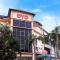 Super OYO 828 Comfort Hotel Shah Alam