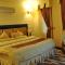 Capital O 155 Dmas Hotel