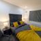 Spacious and Comforatable Modern Rooms - Clayton