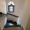 Luxurious 3-Bed Villa, Modern Decor, Communal Pool