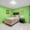 Borinquen Beach Inn