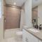 Howdy House 4 King Suites Community Pool in Heart of BCS - كوليج ستيشن