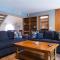 Cozy Retreat with Pool Views Walk to South Mtn Trails - 凤凰城