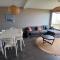 Duplex 6 personnes Pleine vue mer 10 m de la plage Wifi - CYRIDA - Saint Pierre La Mer