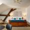 Latran House 71 by KH