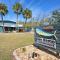 Manatee Cove! Canal side condo with water view! Half mile from AMI beaches! - 布雷登顿
