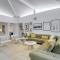 Pool Access Mtn-View Palm Springs Condo! - 棕榈泉