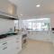 Pool Access Mtn-View Palm Springs Condo! - 棕榈泉
