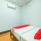 OYO 608 Maleena Home