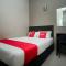 OYO 89885 Nice Stay Three Six Five Services - 诗巫